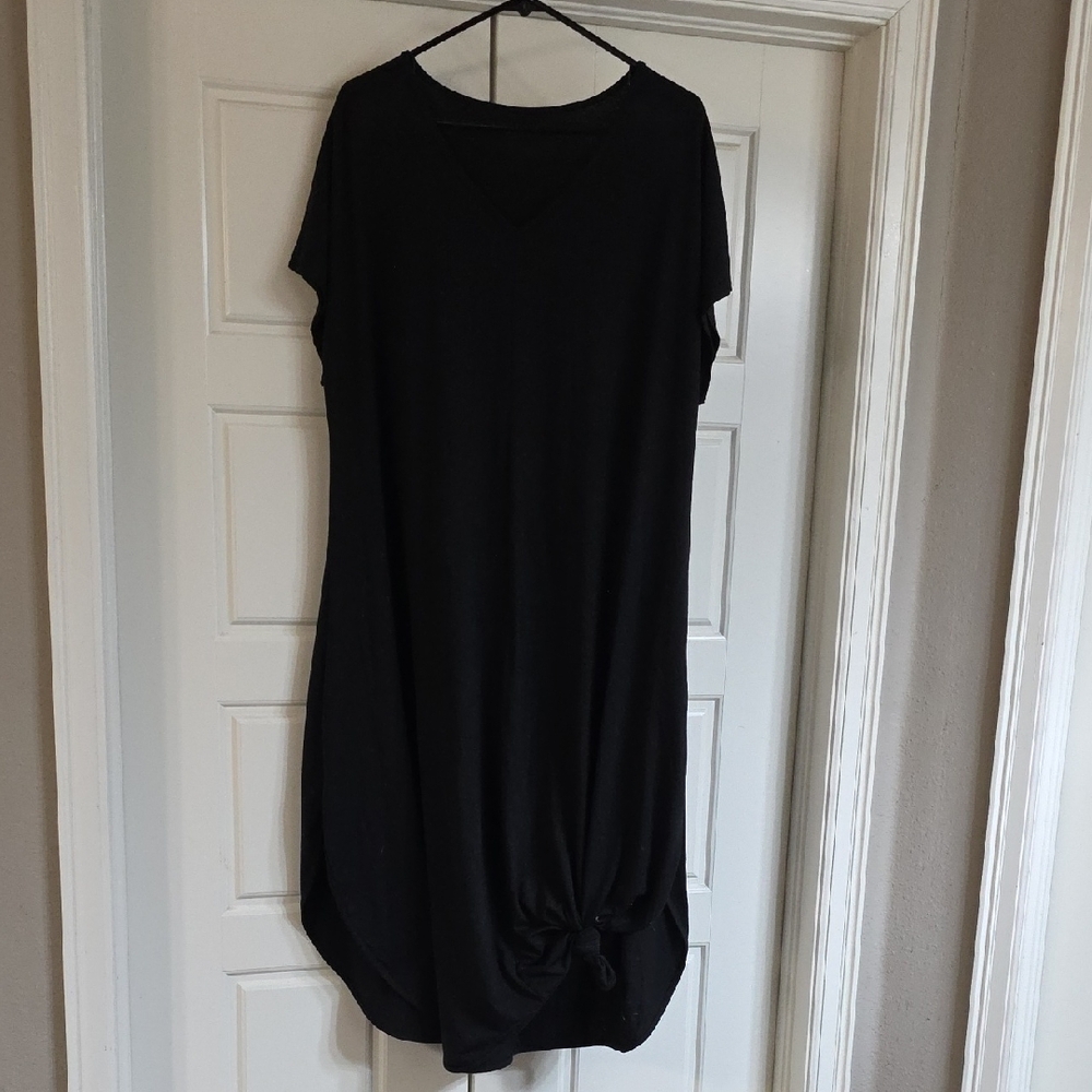 Elegant Black Dress